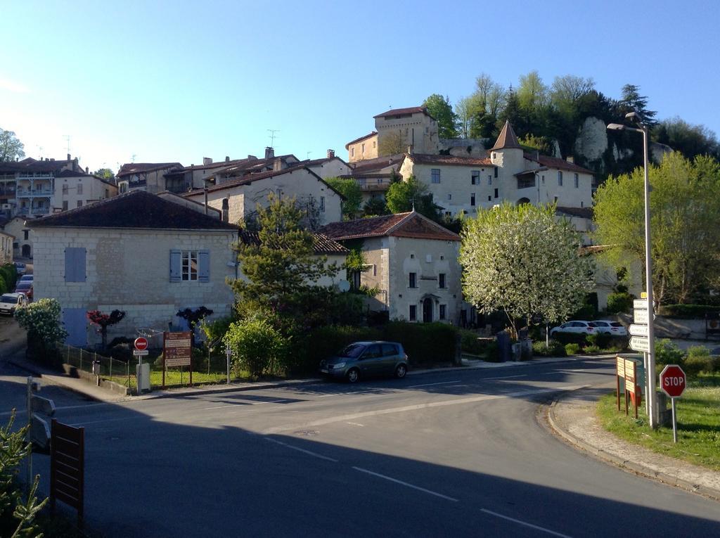 L'Hotel Du Perigord Aubeterre-sur-Dronne Phòng bức ảnh