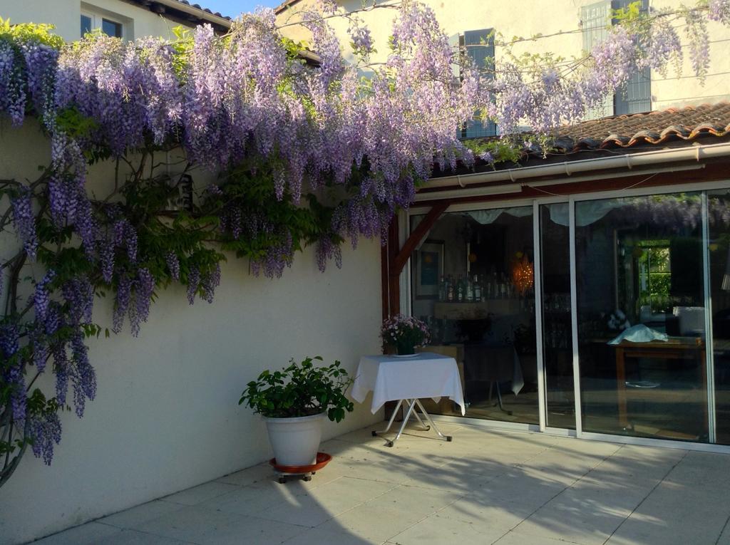L'Hotel Du Perigord Aubeterre-sur-Dronne Ngoại thất bức ảnh